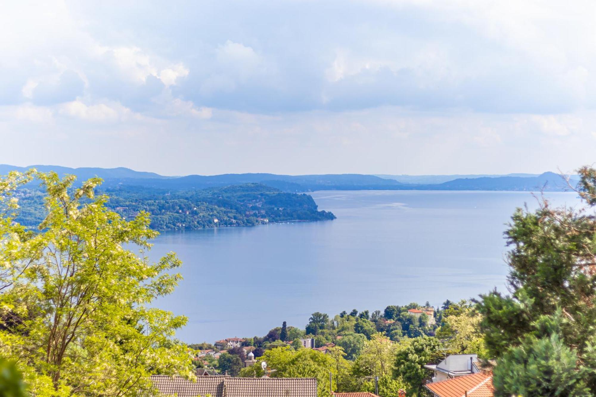 Casamina Vista Lago Verbania Arizzano Buitenkant foto