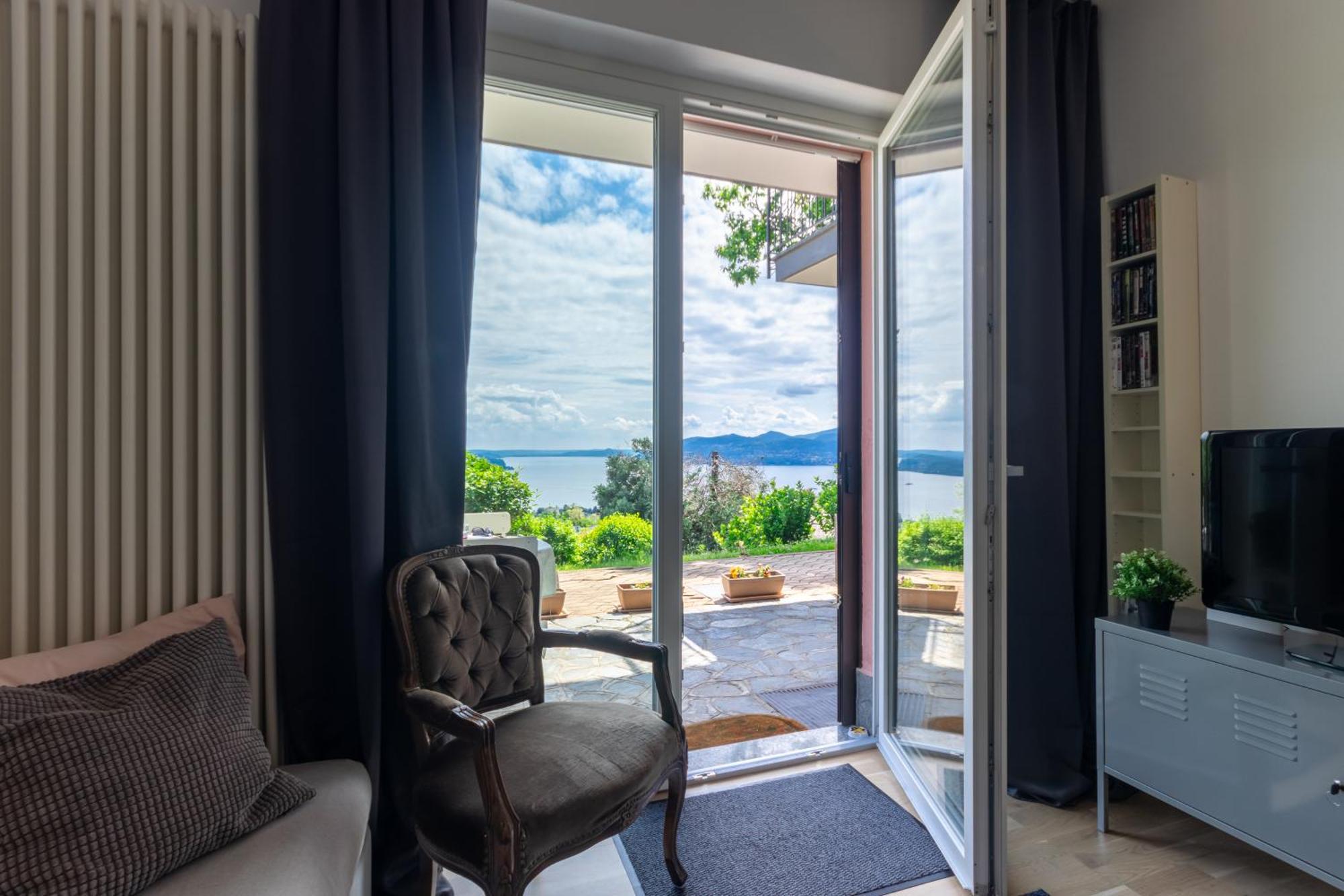 Casamina Vista Lago Verbania Arizzano Buitenkant foto