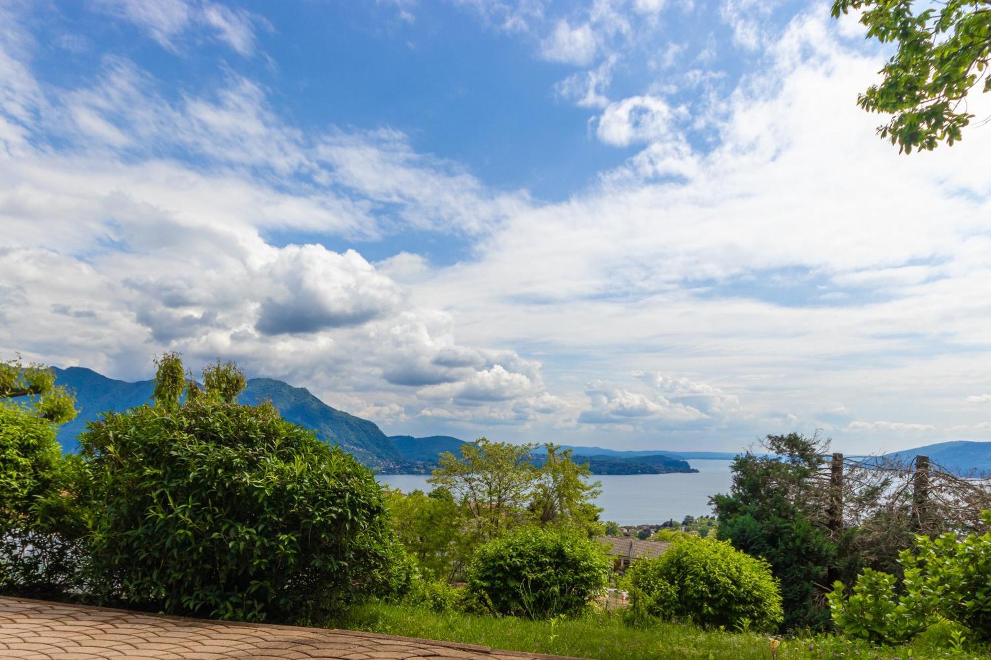 Casamina Vista Lago Verbania Arizzano Buitenkant foto